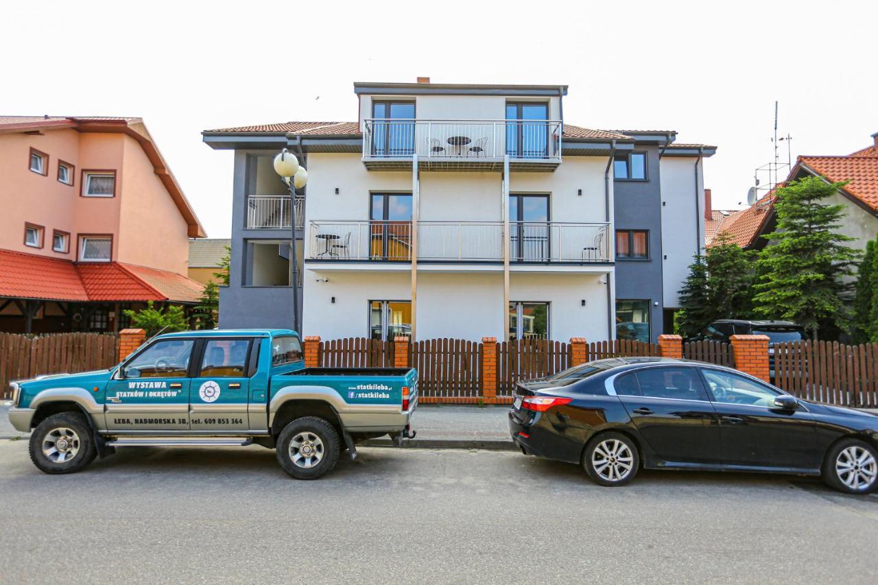 Apart Baltyk Pokoje & Apartamenty Łeba Exteriör bild