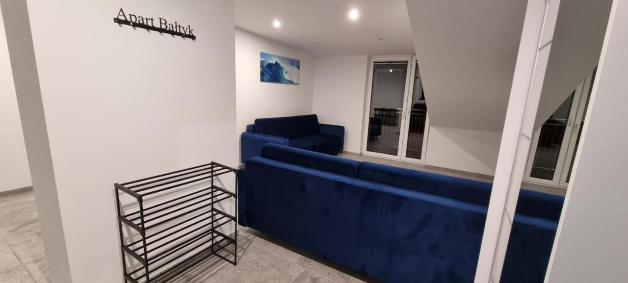 Apart Baltyk Pokoje & Apartamenty Łeba Exteriör bild