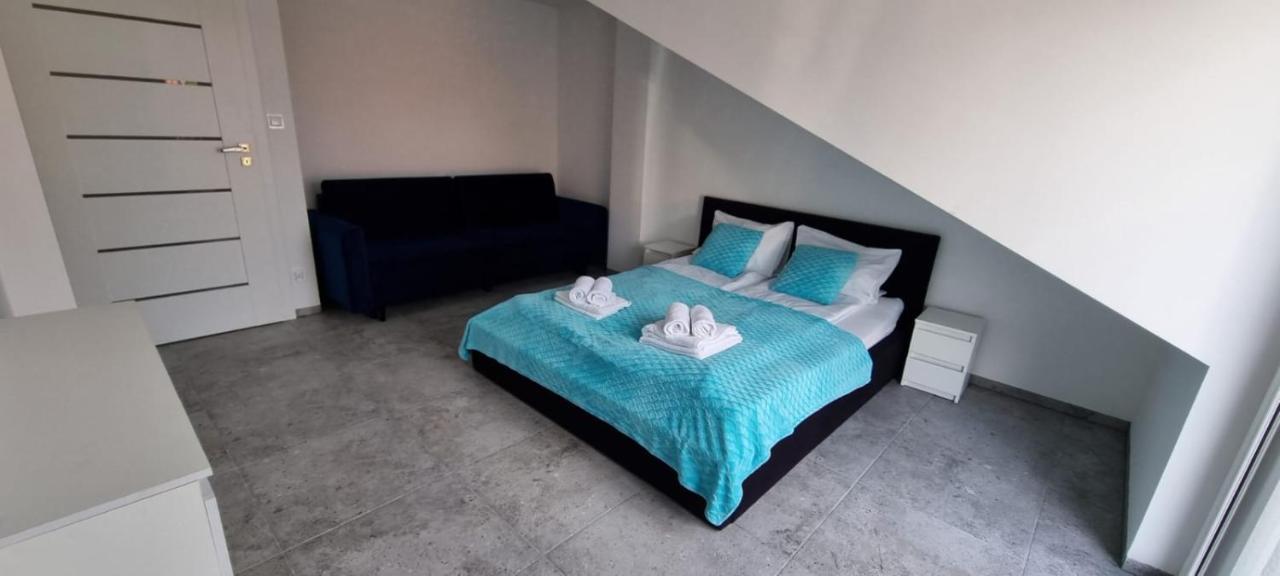Apart Baltyk Pokoje & Apartamenty Łeba Exteriör bild