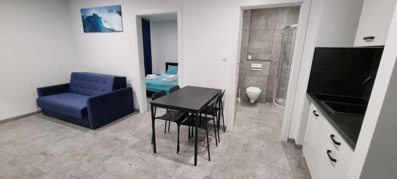 Apart Baltyk Pokoje & Apartamenty Łeba Exteriör bild
