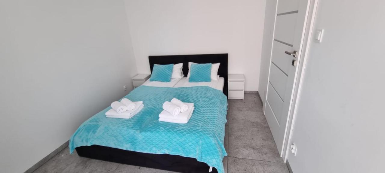 Apart Baltyk Pokoje & Apartamenty Łeba Exteriör bild